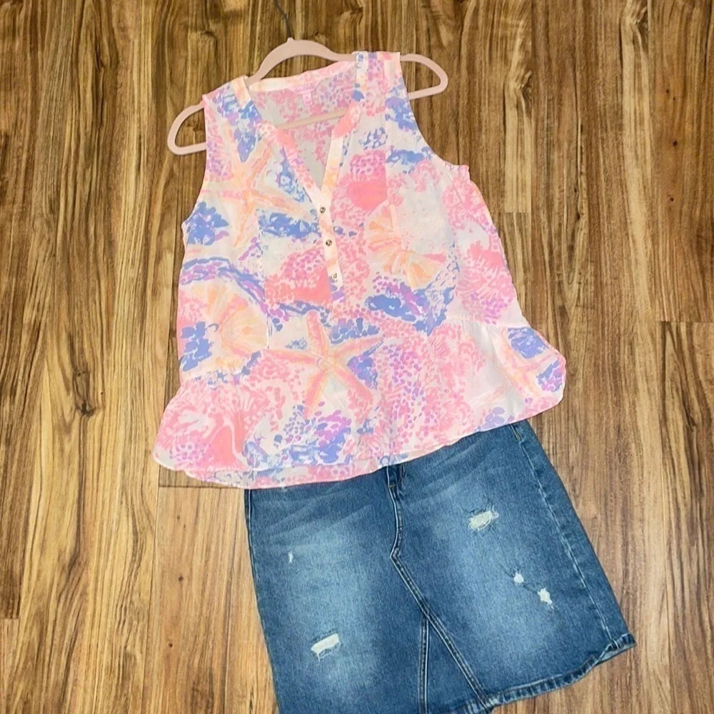 Lilly Pulitzer women’s blouse Medium 8 10 top sleeveless vneck silk peplum pink
